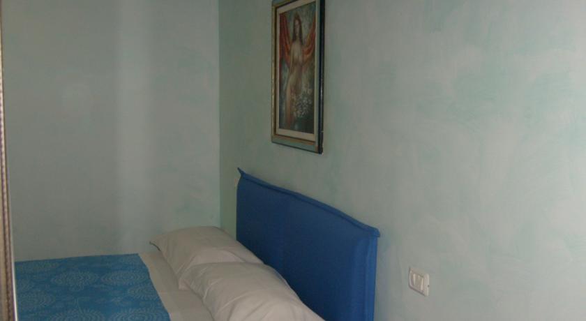 Locanda Del Principe Soriano nel Cimino Cameră foto